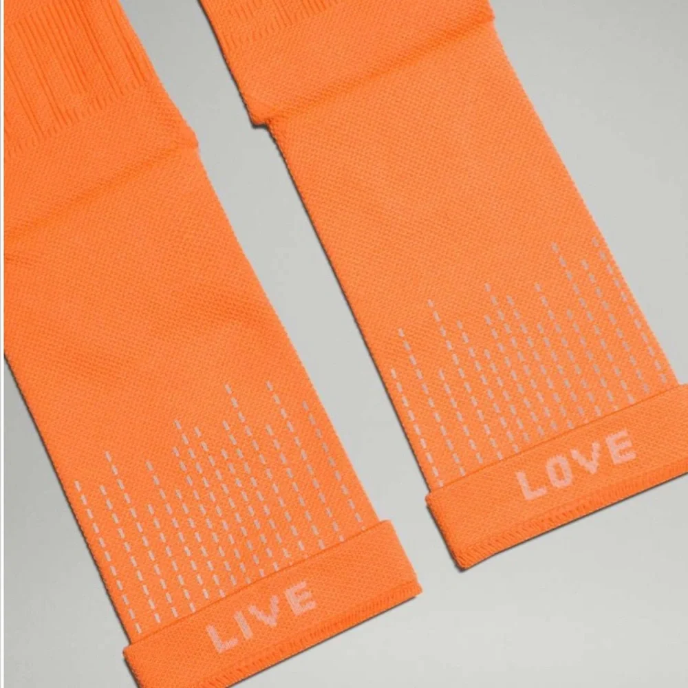 Lululemon Womens Power Stride Crew Sock NWT Size Small - Picture 3 of 8